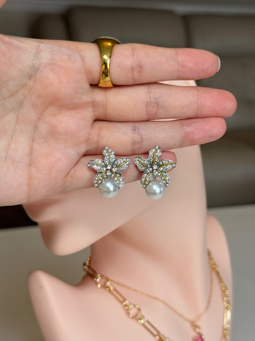 Pearl & Crystal Flower Earrings - Picture 10 of 11